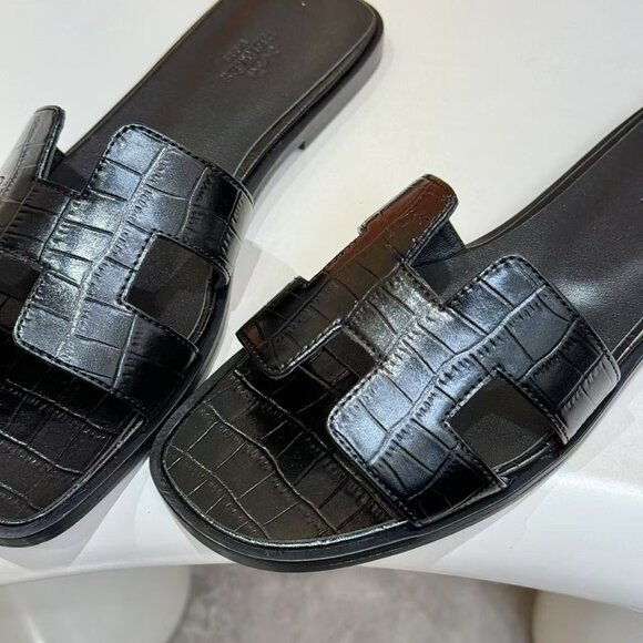 Hermes flat shoes slippers sandals black